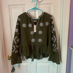 NWT Francesca’s Small Olive Green Peasant Blouse
